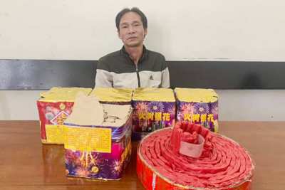 Hà Nội: Công an huyện Thường Tín liên tiếp bắt giữ các vụ tàng trữ, vận chuyển pháo nổ