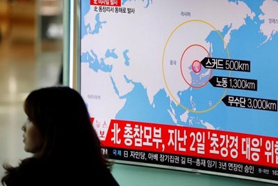Triều Tiên phóng liền 3 tên lửa vào vùng biển Nhật Bản