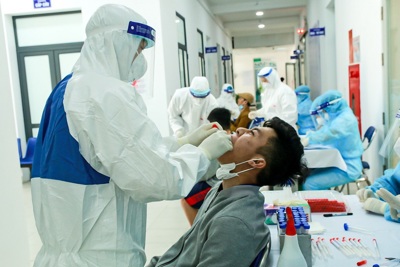 Quận Thanh Xuân: 3.400 người trở về từ vùng dịch được xét nghiệm SARS-CoV-2