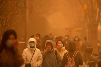 [Ảnh] Bắc Kinh ''đục ngầu'' vì bão cát lớn nhất thập kỷ