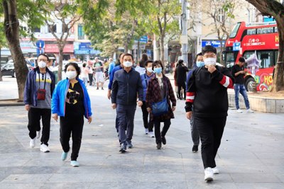 Hà Nội: Kiểm tra xử lý nghiêm người dân không tuân thủ đeo khẩu trang khi đi ngoài đường