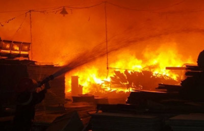 Hà Nội: Cháy lớn ở khu công nghiệp La Phù