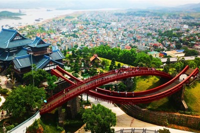 Quốc tế khép cửa, du lịch Việt vẫn rộn ràng với các công viên chủ đề đẳng cấp