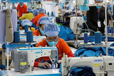 Báo Mỹ ca ngợi kinh tế Việt Nam tăng trưởng tốt nhất châu Á năm 2020
