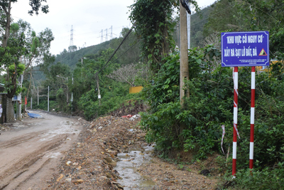 Đà Nẵng: Đề nghị di dời 478 hộ dân khu vực nguy cơ sạt lở núi