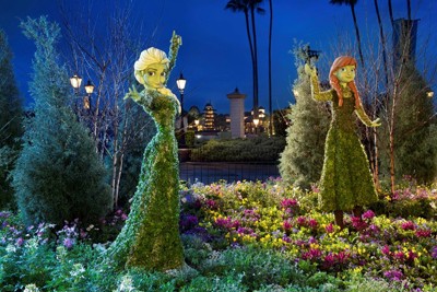 Du xuân tại khu vườn Disney lung linh ngay tại Hà Nội