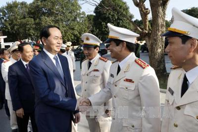Chủ tịch nước thăm lực lượng vũ trang Thanh Hóa