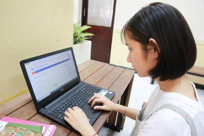 Các trường đại học ở Hà Nội tổ chức học online, yêu cầu sinh viên không rời nơi cư trú
