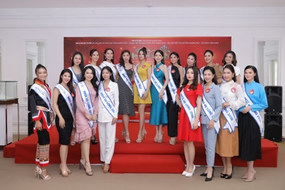 18 thí sinh đọ sắc, tranh tài trong đêm chung kết cuộc thi Người đẹp Hạ Long 2020