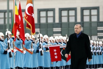 Thổ Nhĩ Kỳ lại sa thải hơn 4.400 công chức liên quan tới đảo chính