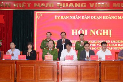 Quận Hoàng Mai: Bàn giao cơ sở về phòng cháy chữa cháy cho cấp phường