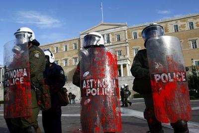 Cảnh sát Hy Lạp phát hiện bom tại trụ sở Bộ Lao động