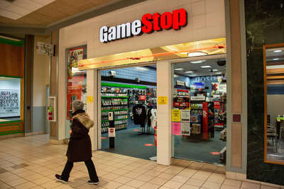 Cơn sốt cổ phiếu GameStop hạ nhiệt, chứng khoán Mỹ tiếp tục leo dốc mạnh