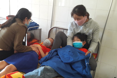 Quảng Trị: Hàng chục học sinh nhập viện sau bữa ăn trưa