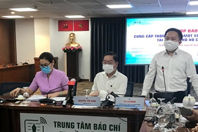 TP Hồ Chí Minh: Khởi tố nam tiếp viên Vietnam Airlines làm lây bệnh Covid-19