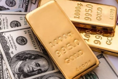 Nên mua vàng hay gửi tiết kiệm sẽ có lợi hơn?