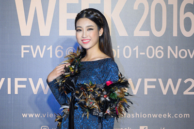Hàng loạt hoa hậu Việt đọ sắc với Hoa hậu Hoàn vũ Singapore 2016