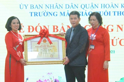 Quận Hoàn Kiếm: Trường Mầm non Tuổi Thơ đón nhận Bằng công nhận chuẩn Quốc gia mức độ 1