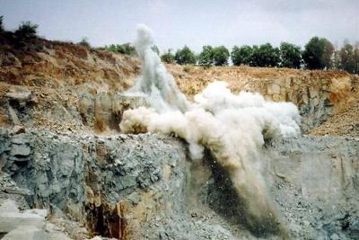 Nổ mìn khai thác đá tại núi Bà Đen, 1 người tử vong