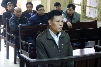 2 cán bộ gây oan sai cho ông Nguyễn Thanh Chấn lĩnh… 20 tháng tù