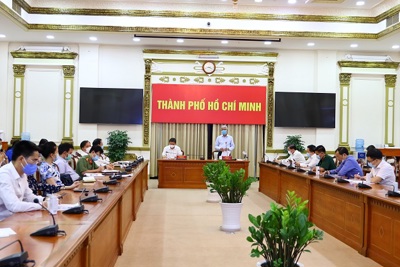 TP Hồ Chí Minh: Vừa chống dịch vừa phục vụ sản xuất, đảm bảo Nhân dân vui Tết an toàn