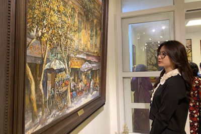 Nét đẹp mùa thu Hà Nội được trưng bày tại triển lãm tranh ASEAN