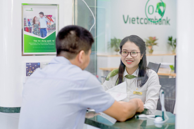 Vietcombank giới thiệu công nghệ định danh điện tử eKYC, giúp khách hàng dễ dàng “làm quen” với Ngân hàng số VCB Digibank