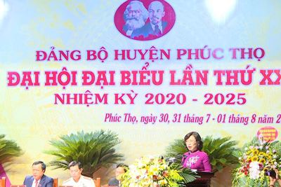 Bà Lê Thị Thu Hằng tiếp tục được bầu làm Bí thư Huyện ủy Phúc Thọ
