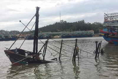 Vụ cháy 4 tàu cá ở Nghệ An, ngư dân lâm vào cảnh trắng tay