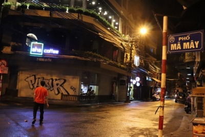 Hà Nội: Phạt 40 triệu đồng quán bar trên phố Mã Mây vì hoạt động bất chấp dịch Covid-19