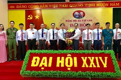 [Kinh nghiệm củng cố tổ chức cơ sở Đảng nhìn từ Nghị quyết 15-NQ/TU của Thành ủy Hà Nội]: Bài 2: Củng cố từng "mắt xích" bằng 7 nhóm giải pháp