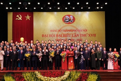 Ban Chấp hành Đảng bộ thành phố Hà Nội khóa XVII, nhiệm kỳ 2020 - 2025 ra mắt Đại hội