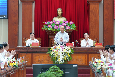 Thủ tướng: Chúng ta cần sống, sinh hoạt, thích nghi với điều kiện và môi trường mới