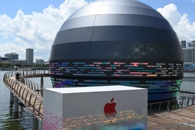 Tin tức công nghệ mới nhất ngày 26/8: Thiết kế độc đáo của Apple Store với hình quả cầu phát sáng khổng lồ