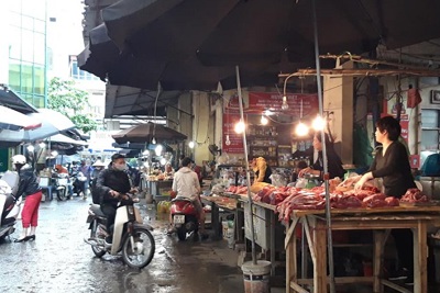 Mất an toàn thực phẩm: Nỗi lo thường trực ở chợ truyền thống