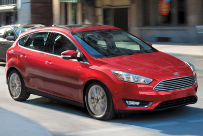 Giá xe ô tô hôm nay 5/11: Ford Focus thấp nhất ở mức 626 triệu đồng