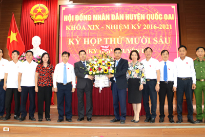 Chủ tịch UBND TP Hà Nội phê chuẩn kết quả bầu chức vụ Chủ tịch UBND huyện Quốc Oai