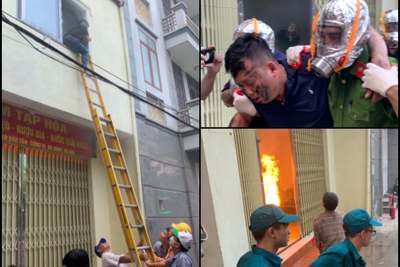 Hà Nội: Cứu 4 người bị mắc kẹt trong đám cháy giả định ở Cống Vị