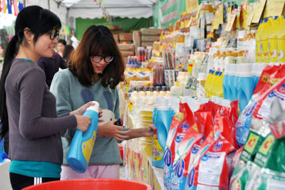 Hà Nội: 141 sản phẩm, dịch vụ đạt tiêu chí hàng Việt Nam được người tiêu dùng yêu thích