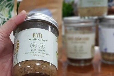 Hà Nội truy tìm hơn 140 khách hàng mua Pate Minh Chay