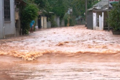 Bộ Giao thông chỉ đạo khẩn về tình hình mưa lũ ở miền Trung