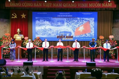Khai mạc Trưng bày chuyên đề 'Việt Nam - Độc lập, tự cường'