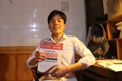 Thí sinh Hà Tĩnh đạt 2 điểm 10 trong kỳ thi THPT: Ước mơ trở thành bác sĩ