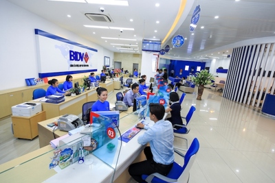 BIDV được vinh danh “Ngân hàng giao dịch tốt nhất Việt Nam” và “Ngân hàng Quản lý tiền tệ tốt nhất Việt Nam”
