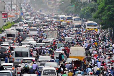 Ùn tắc trên hai tuyến Nguyễn Trãi - Trần Phú và Lê Văn Lương - Tố Hữu: Xem xét lại tổ chức giao thông