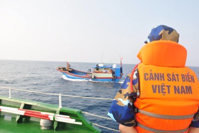 Lực lượng chức năng Việt Nam luôn giám sát chặt chẽ mọi động thái trên Biển Đông