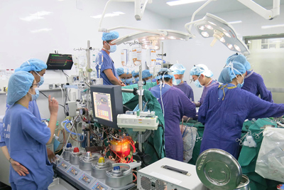 Bệnh viện Việt Đức ghép thành công 23 tạng cho người bệnh trong 13 ngày