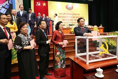 Giới thiệu 80 đồng chí để bầu Ban Chấp hành Đảng bộ thành phố Hà Nội khóa XVII