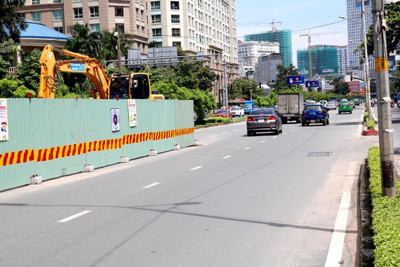 TP Hồ Chí Minh: Vì sao cấm xe qua cầu Nguyễn Hữu Cảnh trong 6 tháng?