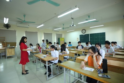 Hà Nội thay đổi thời gian duyệt điểm chuẩn tuyển sinh vào lớp 10